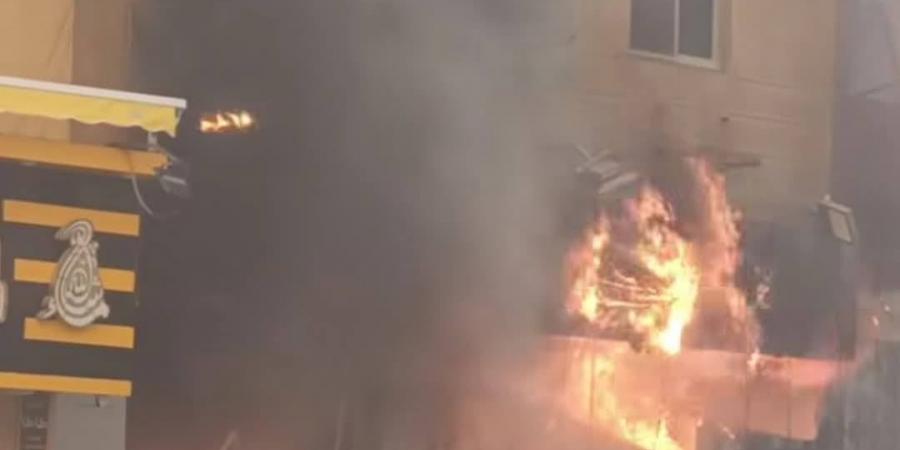 بالبلدي : حريق
      هائل
      بمحل
      ملابس
      في
      حدائق
      حلوان
      دون
      إصابات
      بشرية