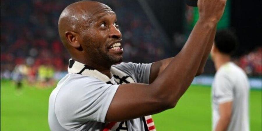 بالبلدي : ميدو
      ولبيب
      يتدخلان
      لإقناع
      شيكابالا
      بالتراجع
      عن
      قرار
      الاعتزال