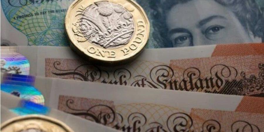 بالبلدي : سعر
      الجنيه
      الإسترليني
      في
      البنك
      الأهلي
      اليوم
      الإثنين
      30
      يونيو
      2025