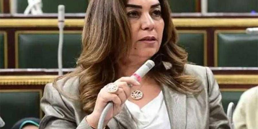 بالبلدي : عوض:
      الدولة
      المصرية
      والحكومة
      لن
      تتخلي
      عن
      سكان
      الإيجار
      القديم
      عند
      تطبيق
      القانون