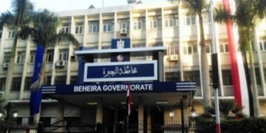 بالبلدي : «جايين
      لأهالينا»..
      قافلة
      طبية
      مجانية
      لمدة
      يومين
      تصل
      غدًا
      قرية
      شابور
      بكوم
      حمادة