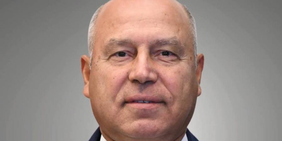 بالبلدي : 40
      مشروع
      صناعي
      جديد
      في
      20
      محافظة…وزارة
      الصناعة
      تُعلن
      نتائج
      الطرح
      العاشر
      للأراضي
      الصناعية
      عبر
      منصة
      مصر
      الصناعية
      الرقمية