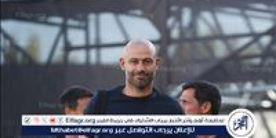 بالبلدي: ماسكيرانو:
      باريس
      سان
      جيرمان
      الأفضل
      عالميًا..
      وأتمنى
      له
      استمرارية
      برشلونة
