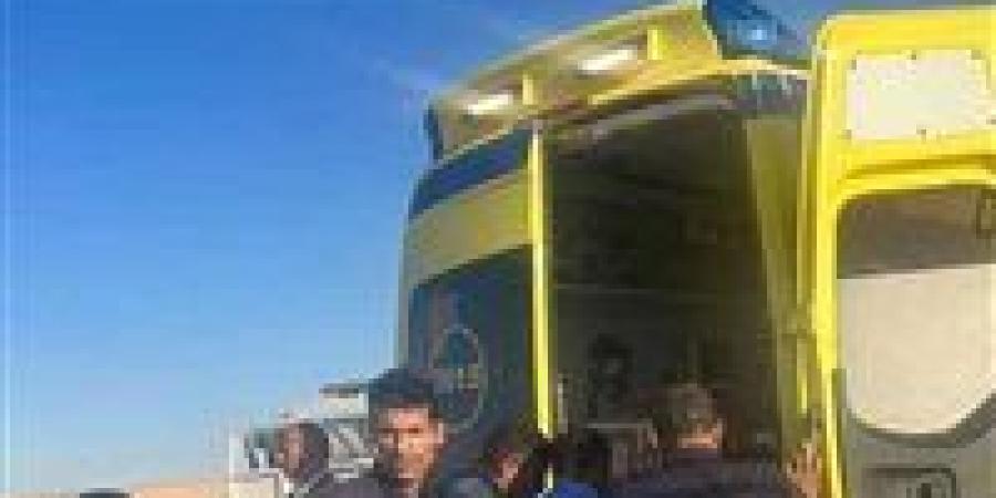 بالبلدي : مصرع
      شخص
      وإصابة
      14
      آخرين
      فى
      انقلاب
      ميكروباص
      بالطريق
      الصحراوى
      الغربى