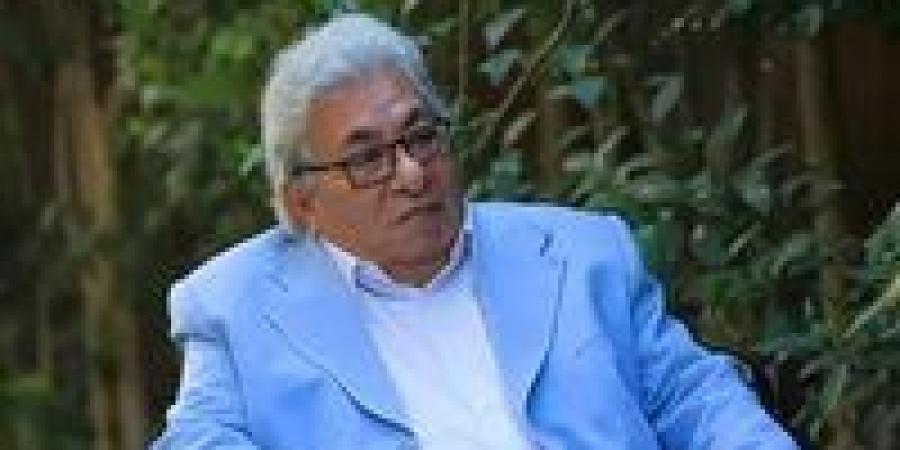 بالبلدي: قالي
      تسيب
      العمرة
      وتجيلي..
      فاروق
      فلوكس
      يتحدث
      عن
      خلافه
      مع
      فؤاد
      المهندس
      في
      فترة
      مرضه