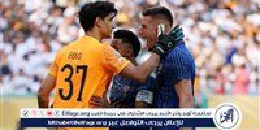 بالبلدي: بونو
      يتفوق
      على
      نوير
      وكورتوا
      ويحقق
      رقمًا
      لافتًا
      في
      مونديال
      الأندية