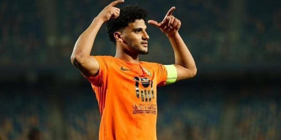 بالبلدي: بفرمان
      من
      ريبيرو..
      رحيل
      هذا
      الثنائي
      من
      الأهلي