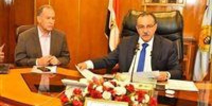 بالبلدي : محافظ
      أسيوط
      يعتمد
      تنسيق
      القبول
      بالصف
      الأول
      الثانوي
      2025/2026