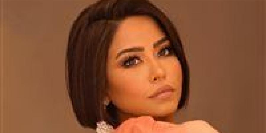 بالبلدي: بعد
      فضيحة
      «البلاي
      باك»
      في
      المغرب..
      أول
      رد
      رسمي
      من
      شيرين
      عبد
      الوهاب
