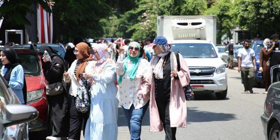 بالبلدي: طلاب
      النظام
      القديم
      يؤدون
      التفاضل
      والتكامل..
      امتحانات
      خاصة
      للمكفوفين
      وSTEM
      غدًا