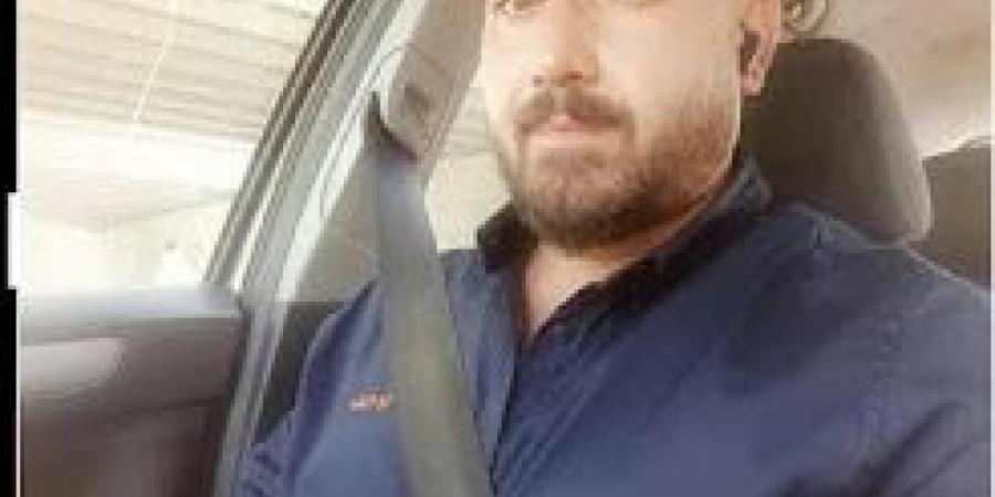 بالبلدي : "أسمع
      وأرى"..
      رواية
      تمشي
      على
      حافة
      الوجع
      وتقول
      ما
      لا
      يُقال