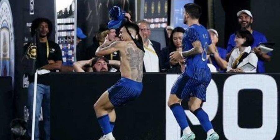بالبلدي: بعد
      الفوز
      علي
      السيتي..
      أرباح
      الهلال
      في
      المونديال
      تتجاوز
      33
      مليون
      دولار