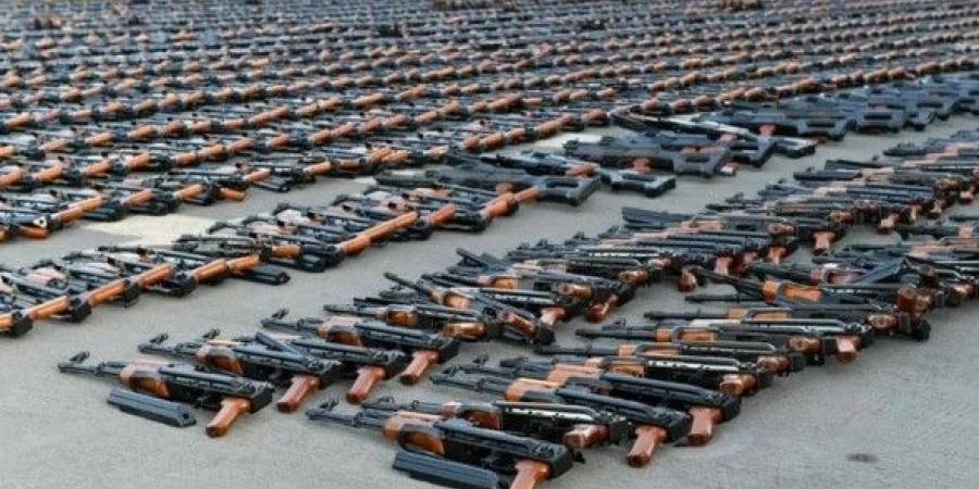 بالبلدي: لاجئة
      فيتنامية
      تصنع
      أقوى
      أسلحة
      البنتاغون
      ضد
      التحصينات
      تحت
      الأرض
