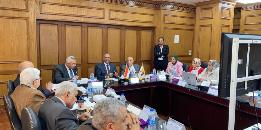 بالبلدي : ”
      بحوث
      الاسكان
      والبناء
      يعقد
      الاجتماع
      الدوري
      لكودات
      منظومة
      مياه
      الشرب
      والصرف
      الصحي
      “