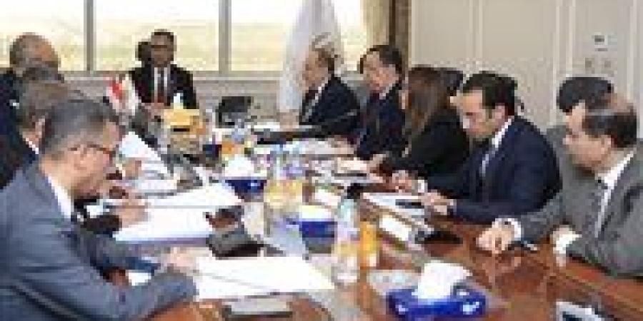 بالبلدي: وزير
      التموين
      يتابع
      تطوير
      شركات
      المطاحن
      لضمان
      استقرار
      منظومة
      الدقيق
      المدعم