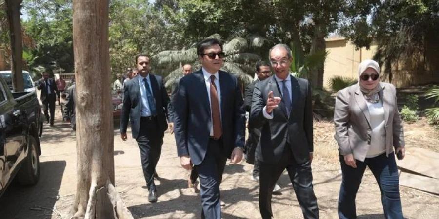 بالبلدي: وزيرا
      الثقافة
      والاتصالات
      وتكنولوجيا
      المعلومات
      يتفقدان
      متحف
      الأمير
      وحيد
      سليم