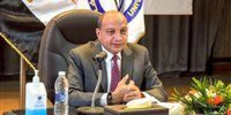 بالبلدي : رئيس
      جامعة
      بني
      سويف
      يفتتح
      المرحلة
      الأولى
      بكلية
      العلوم