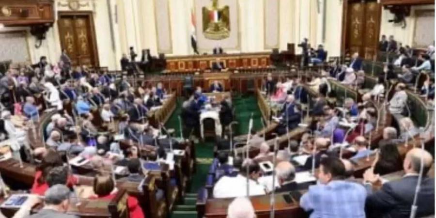 مجلس
      النواب
      يقرر
      عقد
      جلسة
      غدا
      لاستكمال
      مناقشة
      مشروع
      قانون
      الإيجار
      القديم
