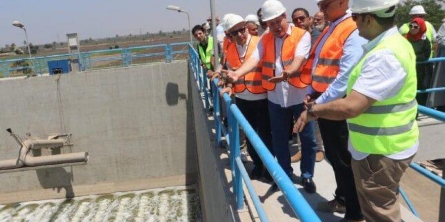 بالبلدي : محافظ
      القليوبية
      يتفقد
      محطة
      معالجة
      صرف
      صحي
      في
      نامول
      بطوخ
