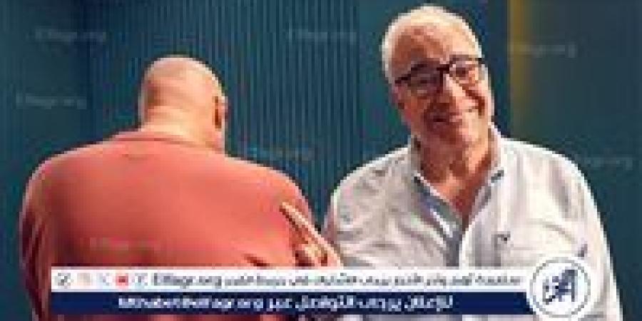 بالبلدي: الليلة..
      بيومي
      فؤاد
      ضيف
      سابع
      حلقات
      "فضفضت
      أوى"
      لـ
      معتز
      التوني
      على
      Watch
      it