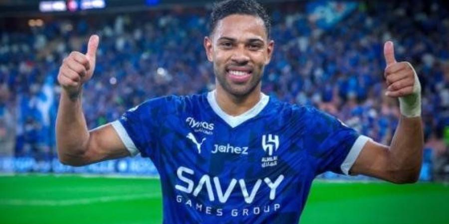 بالبلدي: لودي
      يرد
      بقوة
      بعد
      فوز
      الهلال
      على
      مان
      سيتي:
      “قالوا
      جئنا
      من
      أجل
      المال..
      نعم
      نأخذ
      المال
      ونهزمهم
      أيضًا”
      –
      القاهرة
      تايمز