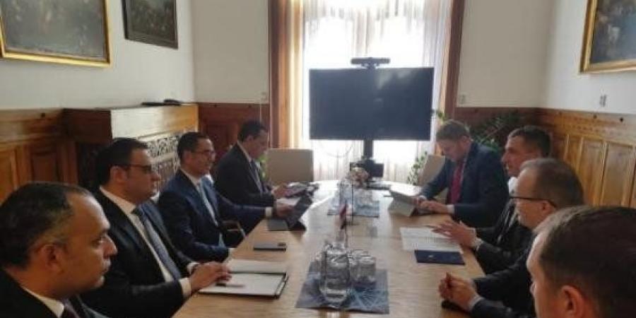 بالبلدي: وزير
      الاستثمار:
      مصر
      ملتزمة
      بتحسين
      مناخ
      الاستثمار
      ورفع
      تنافسية
      الاقتصاد
      –
      القاهرة
      تايمز