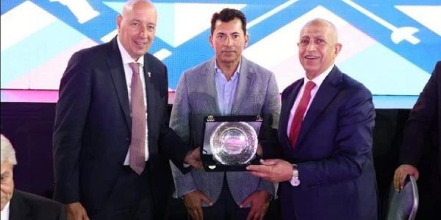 بالبلدي: الأكاديمية
      العربية
      تستضيف
      مؤتمرًا
      صحفيًا
      غدًا
      للإعلان
      عن
      استضافة
      كأس
      العالم
      للخماسي
      الحديث