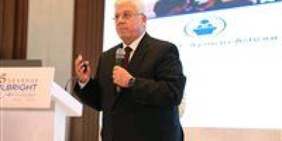 بالبلدي: وزير
      التعليم
      العالي:
      إعفاء
      1500
      من
      أوائل
      الثانوية
      العامة
      من
      المصروفات
      الدراسية