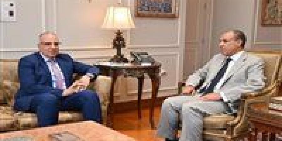 بالبلدي: وزير
      الري:
      دعوات
      إثيوبيا
      المتكررة
      لاستئناف
      مفاوضات
      سد
      النهضة
      مجرد
      محاولات
      شكلية