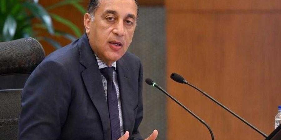 بالبلدي : رئيس
      الوزراء
      يتابع
      جهود
      منظومة
      الشكاوى
      الحكومية
      خلال
      شهر
      يونيو
      الماضى