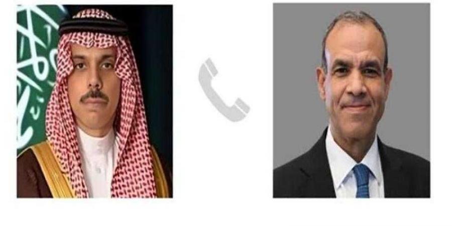 بالبلدي : اتصال
      هاتفي
      بين
      وزير
      الخارجية
      والهجرة
      ونظيره
      السعودي