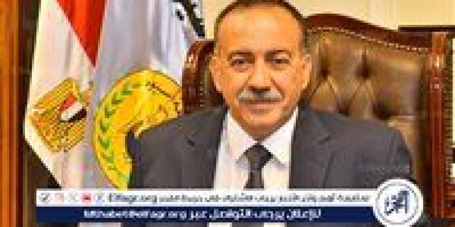 بالبلدي: "لأول
      مرة
      بالمحافظة
      "
      محافظ
      أسيوط:
      ختام
      الدورة
      الـ18
      للمهرجان
      القومي
      للمسرح
      المصري
      مساء
      اليوم