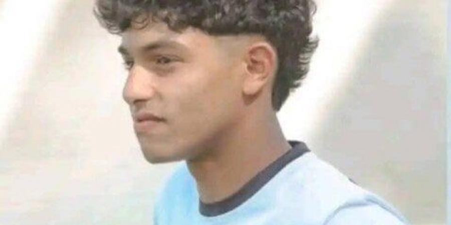 بالبلدي: تشييع
      جثمان
      ناشئ
      طلائع
      الجيش
      إلى
      مثواه
      الأخير
      في
      القليوبية