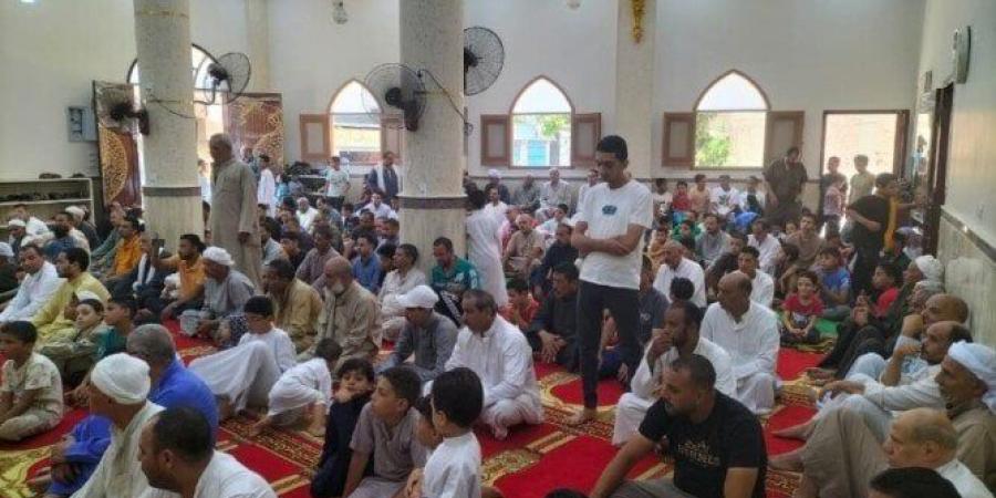بالبلدي: «السَّلَامُ
      رِسَالَةُ
      الإِسْلَامِ»..
      موضوع
      خطبة
      الجمعة
      اليوم
      بمساجد
      الجمهورية