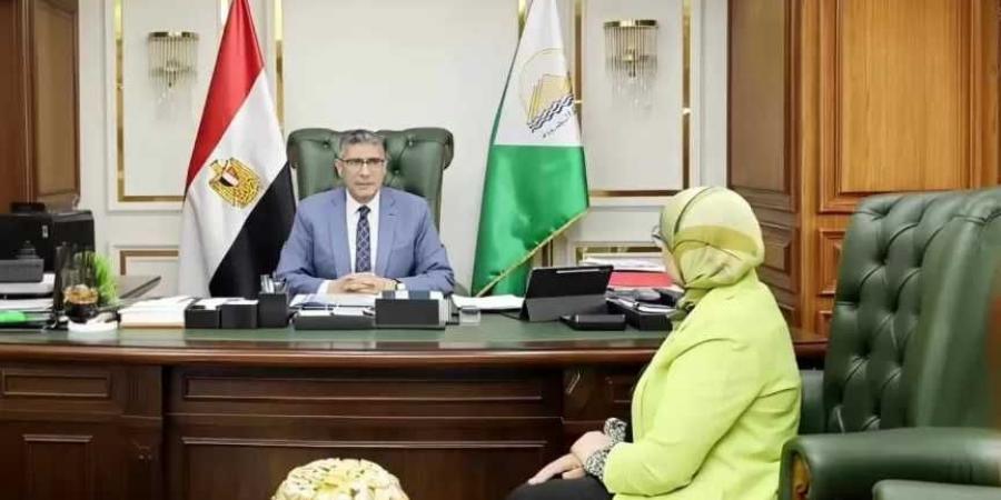 محافظ
      الجيزة:
      تطور
      نوعي
      في
      الخدمات
      العلاجية
      بمستشفيات
      المحافظة
      خلال
      يونيو
      2025