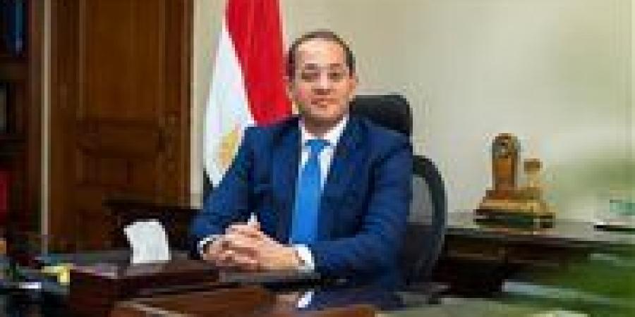 بالبلدي: وزير
      المالية:
      تعزيز
      التعاون
      الاقتصادي
      والاستثماري
      الثنائي
      مع
      دول
      "البريكس"