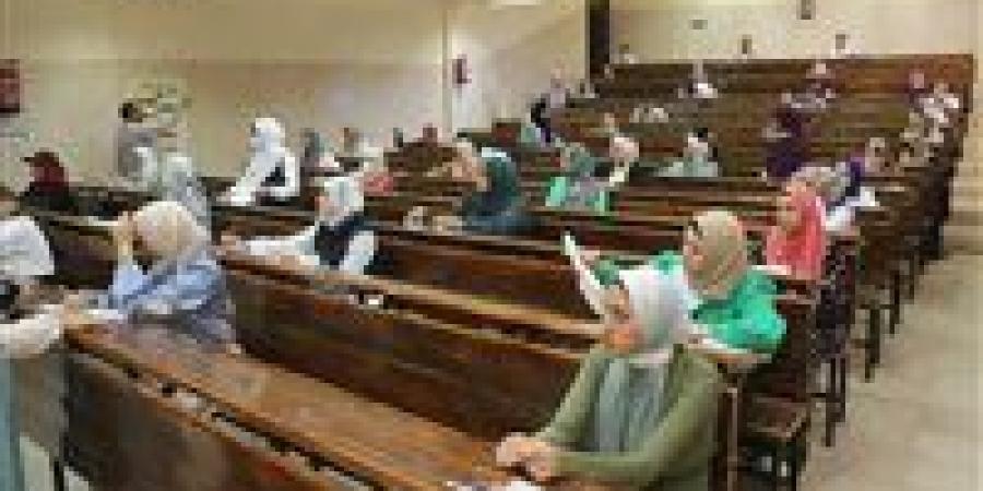 بالبلدي : عاجل|في
      12
      نقطة
      "سؤال
      وجواب"..
      التعليم
      العالي
      تنشر
      دليل
      إرشادي
      حول
      اختبارات
      القدرات