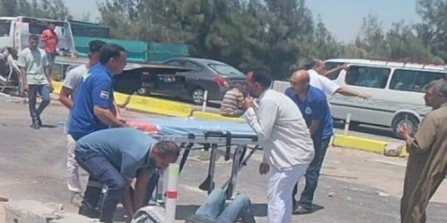 بالبلدي: فرق
      طوارئ
      الهلال
      الأحمر
      تُقدم
      الخدمات
      اللازمة
      لضحايا
      حادث
      الإقليمي