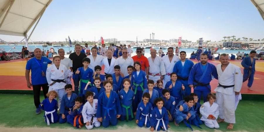 بالبلدي: ختام
      ناجح
      ومكاسب
      عديدة
      لمعسكر
      العلمين
      لـ
      الجودو
      بمشاركة
      خبراء
      العالم