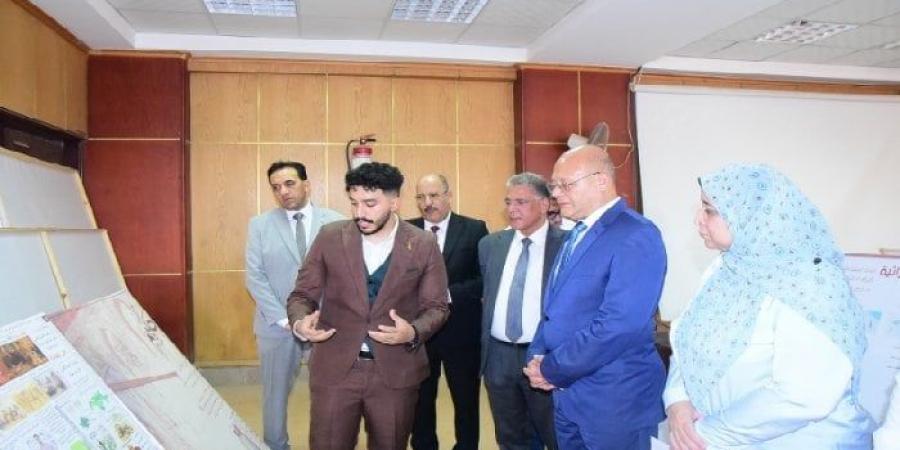 بالبلدي : إبداع
      طلاب
      هندسة
      سوهاج:
      16
      مشروع
      تخرج
      مبتكر
      في
      «
      العمارة
      والذكاء
      الاصطناعي»