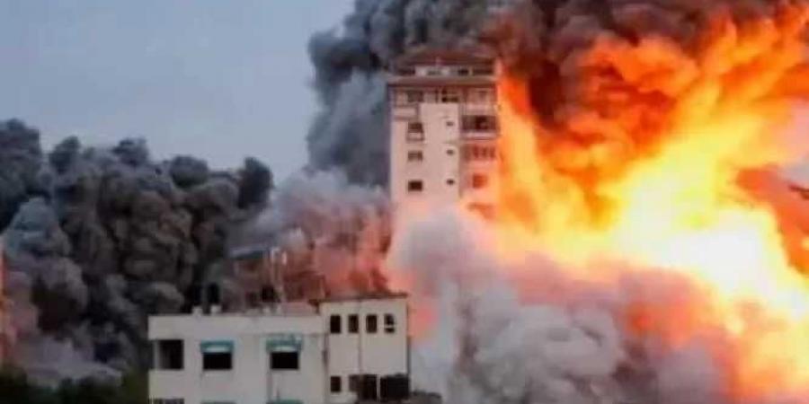استشهاد
      19
      فلسطينيا
      في
      غارات
      إسرائيلية
      على
      مناطق
      متفرقة
      في
      قطاع
      غزة