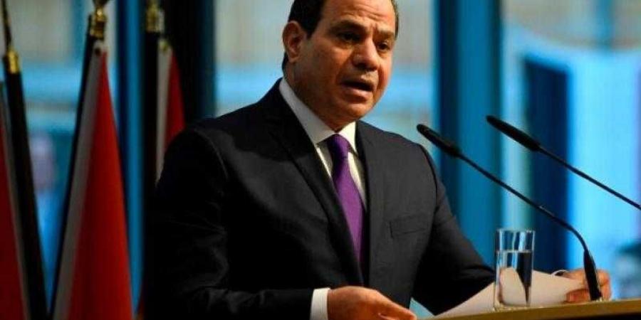 بالبلدي : الرئيس
      السيسى
      يوجه
      ”الداخلية”
      بسرعة
      اتخاذ
      الإجراءات
      القانونية
      ضد
      المخالفين
      على
      كافة
      الطرق