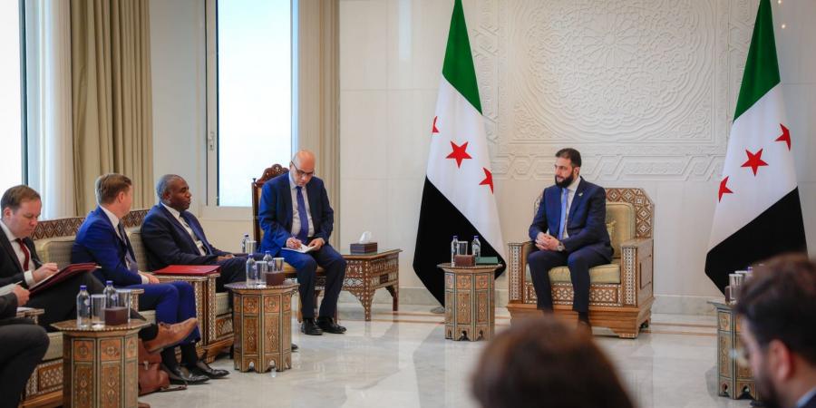 بالبلدي: بريطانيا تعيد العلاقات الدبلوماسية مع سوريا بعد قطيعة دامت 14 عامًا