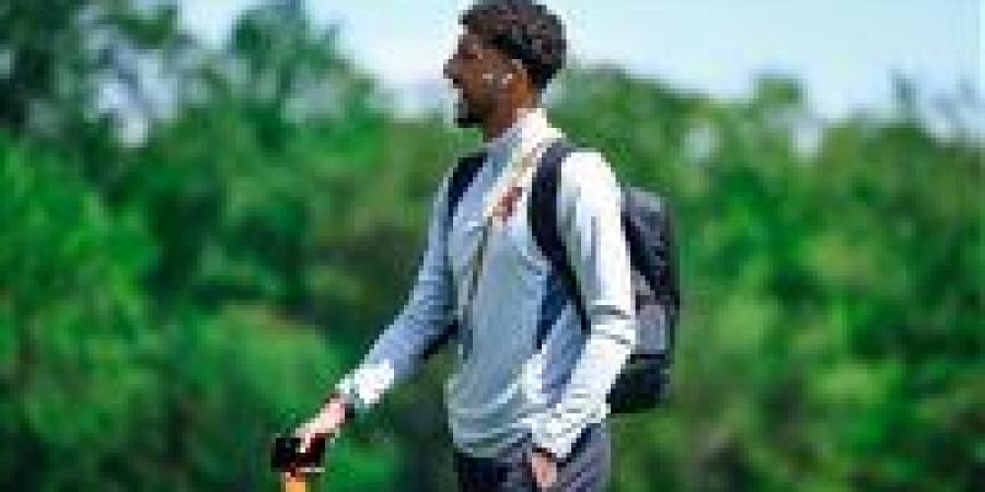 بالبلدي: الأهلي
      ينتظر
      عرضا
      يتخطى
      الـ10
      ملايين
      دولار
      للموافقة
      على
      بيع
      وسام