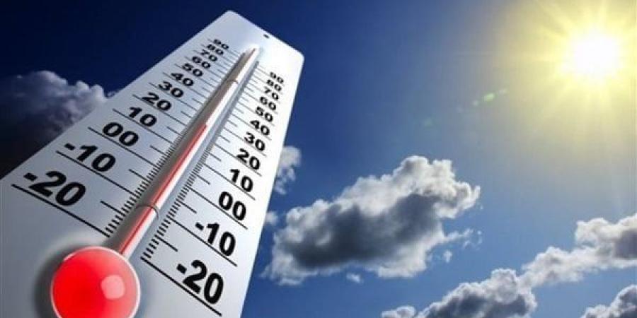 بالبلدي: حار
      ورطب
      نهارًا..
      حالة
      الطقس
      المتوقعة
      اليوم
      الأحد
      6
      يوليو
      2025