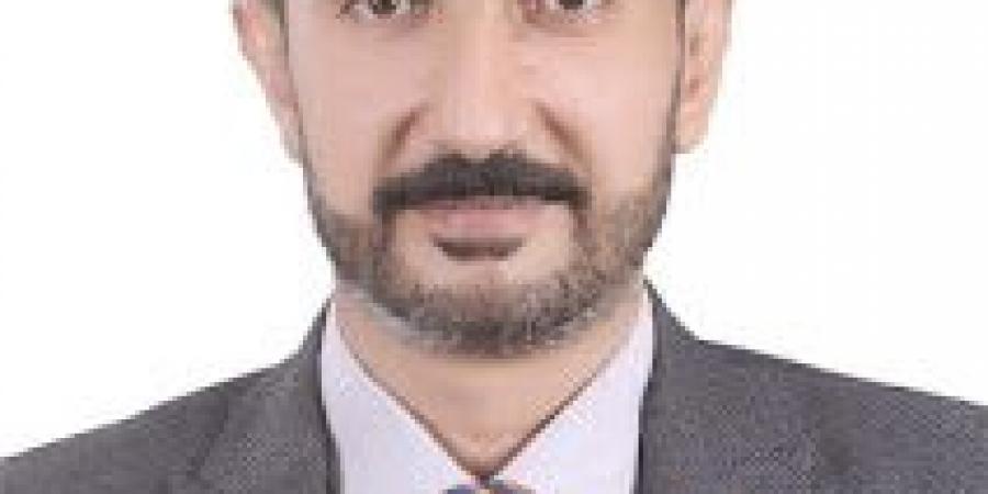 بالبلدي : مصطفى
      ناجي
      عبده..
      خبير
      تطوير
      الأعمال
      الذي
      دمج
      بين
      الكيمياء
      والمال
      والفلسفة
      في
      نهضة
      المؤسسات