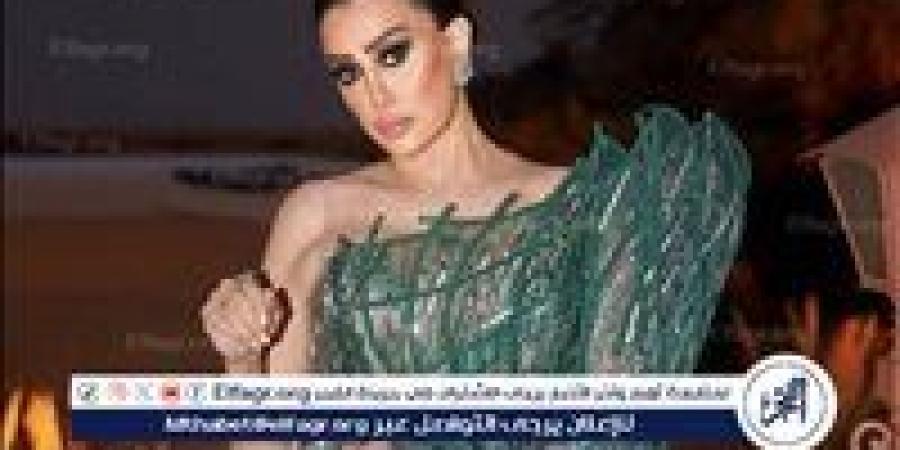 بالبلدي: أسرار
      لا
      تعرفها
      عن
      غادة
      عبد
      الرازق..
      عدد
      زيجاتها
      الحقيقي
      وصدمات
      حياتها