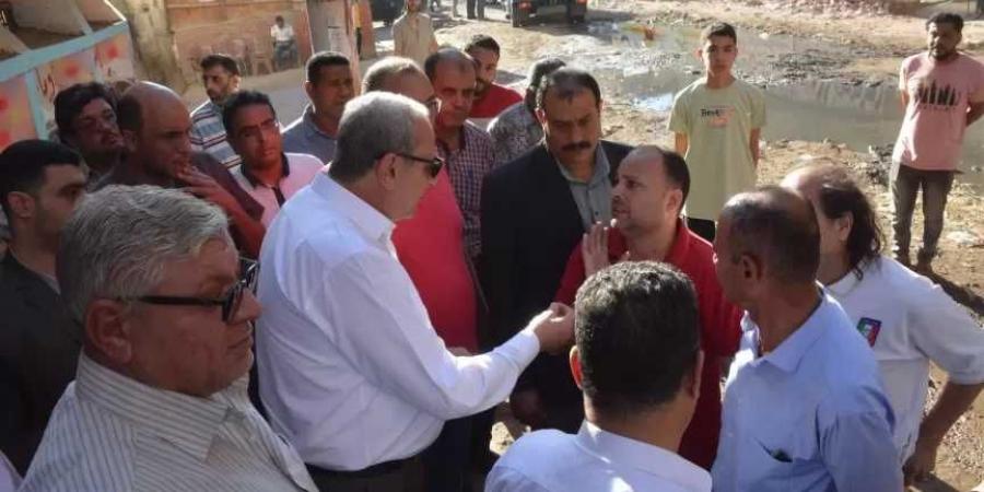 بعد
      زيارة
      ميدانية
      مفاجئة..
      محافظ
      الغربية
      يوجهه
      بخطة
      تأهيل
      شامل
      للوحدات
      المحلية
      ببسيون