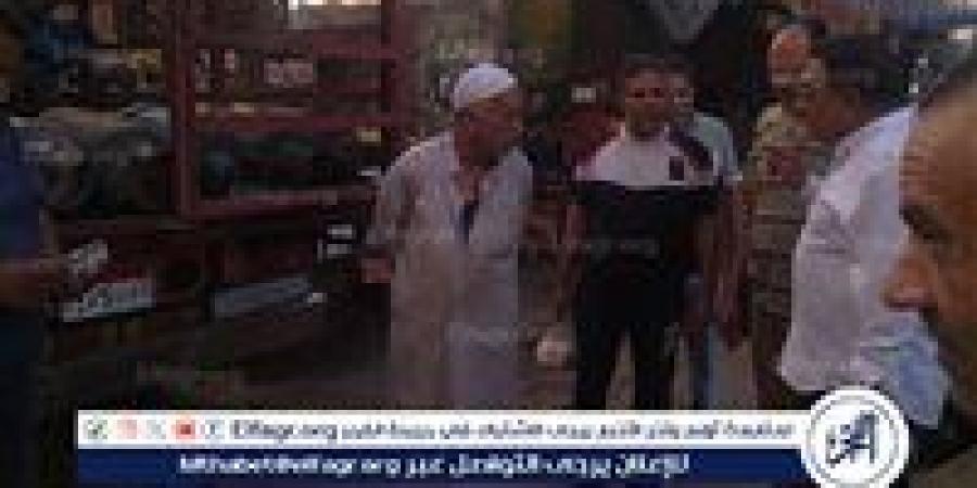 بالبلدي: محافظ
      الدقهلية
      يتفقد
      سيارة
      توزيع
      أنابيب
      بوتاجاز
      ويشدد
      على
      الالتزام
      بالأوزان
      والمعايير