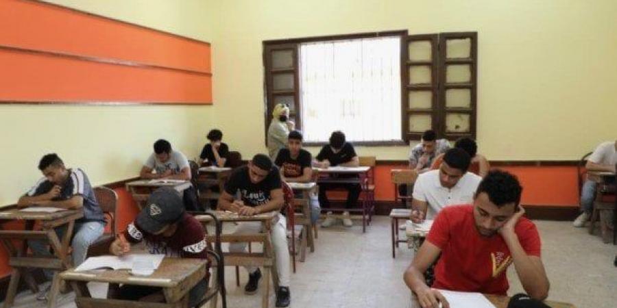 بالبلدي: تقديم
      الصف
      الأول
      الثانوي
      2025..
      رابط
      التسجيل
      «الشروط
      والأوراق
      المطلوبة»